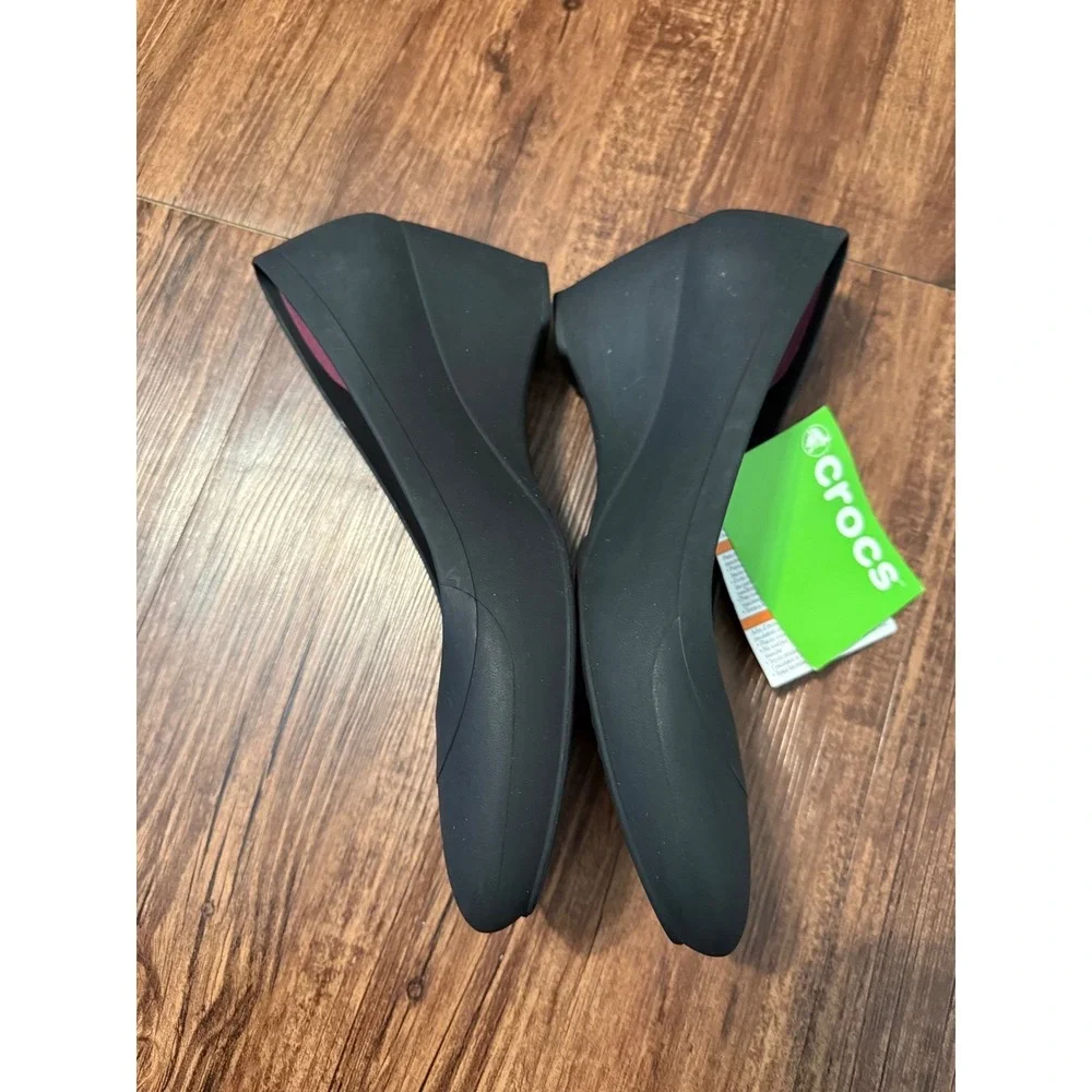 Crocs Lina Wedge Black Pointed Toe Pump‎ Shoes 203408-001 Womens Size 11 NEW